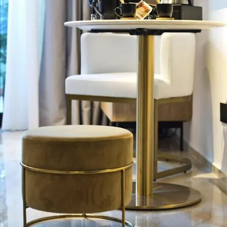 Boutique 3*